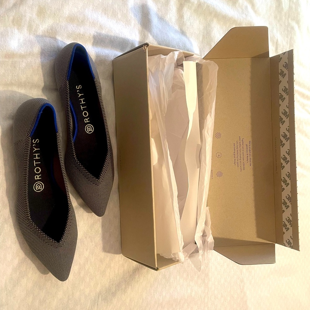 NIB Rothy’s Cloud Grey Birdseye Point Toe Flat